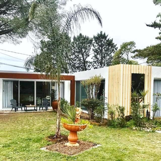 La Cactee Singuliere Bed and Breakfast Béziers Exteriör bild